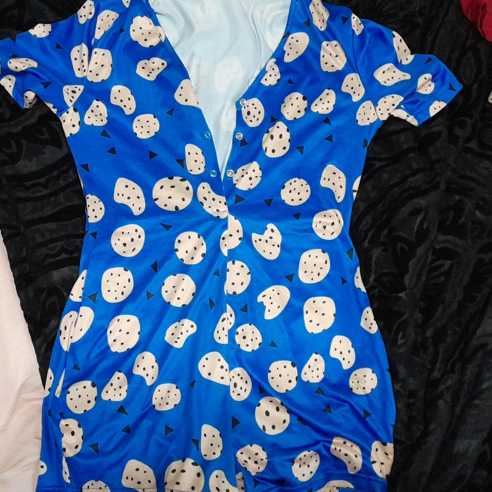 Onesies pjamas short Sleve/ and long sleeve worn once